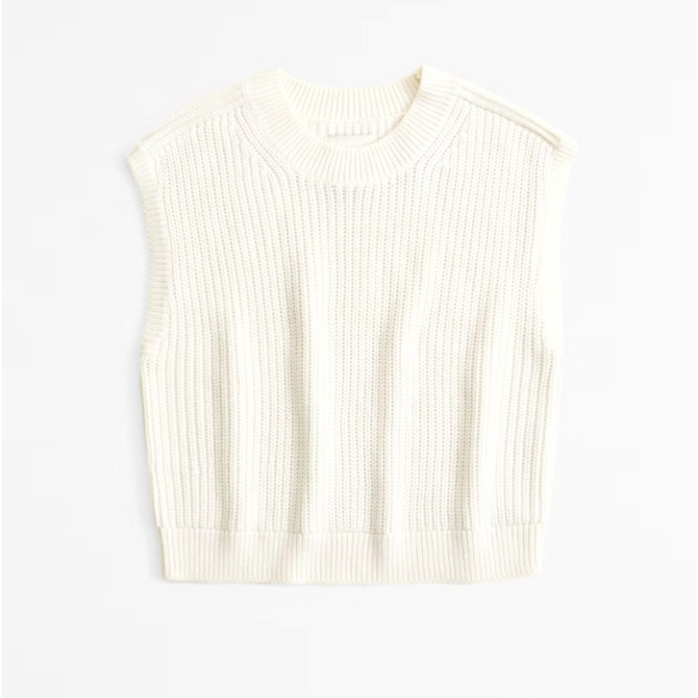 Abercrombie beautiful white sweater never worn